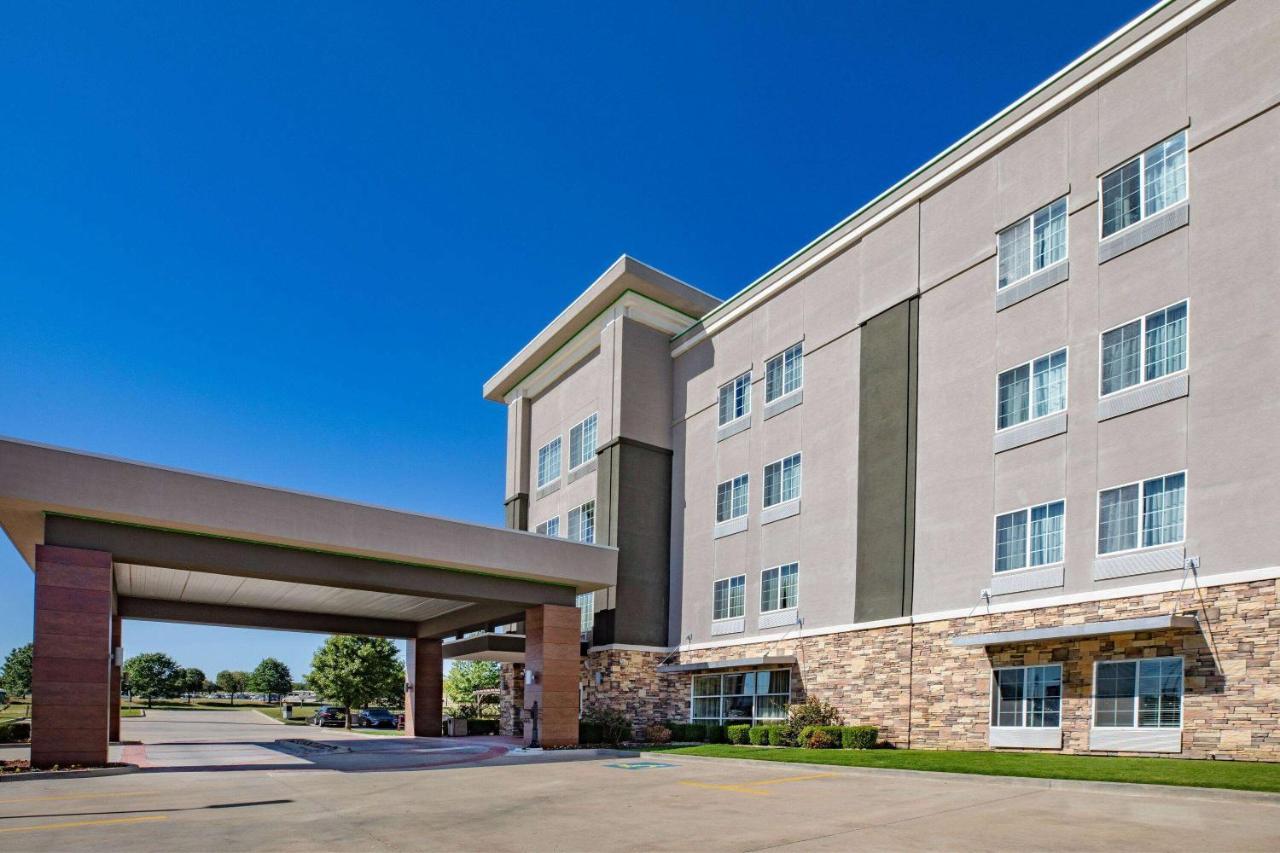 La Quinta By Wyndham Tulsa - Catoosa Hotel Exterior photo